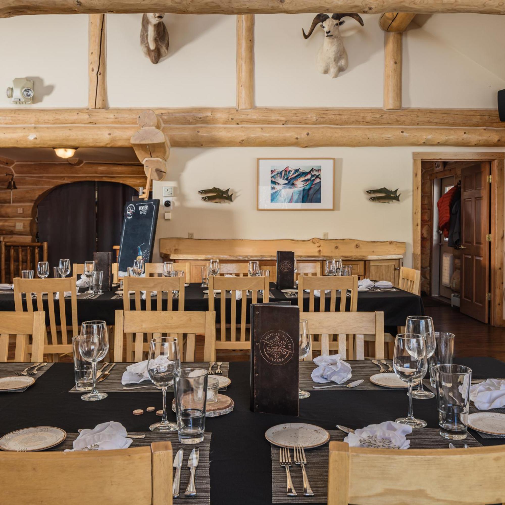 Majestic Valley Wilderness Lodge Sutton-Alpine Exterior photo