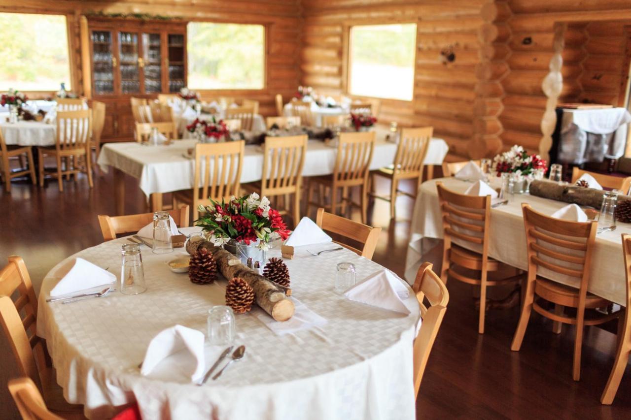 Majestic Valley Wilderness Lodge Sutton-Alpine Exterior photo