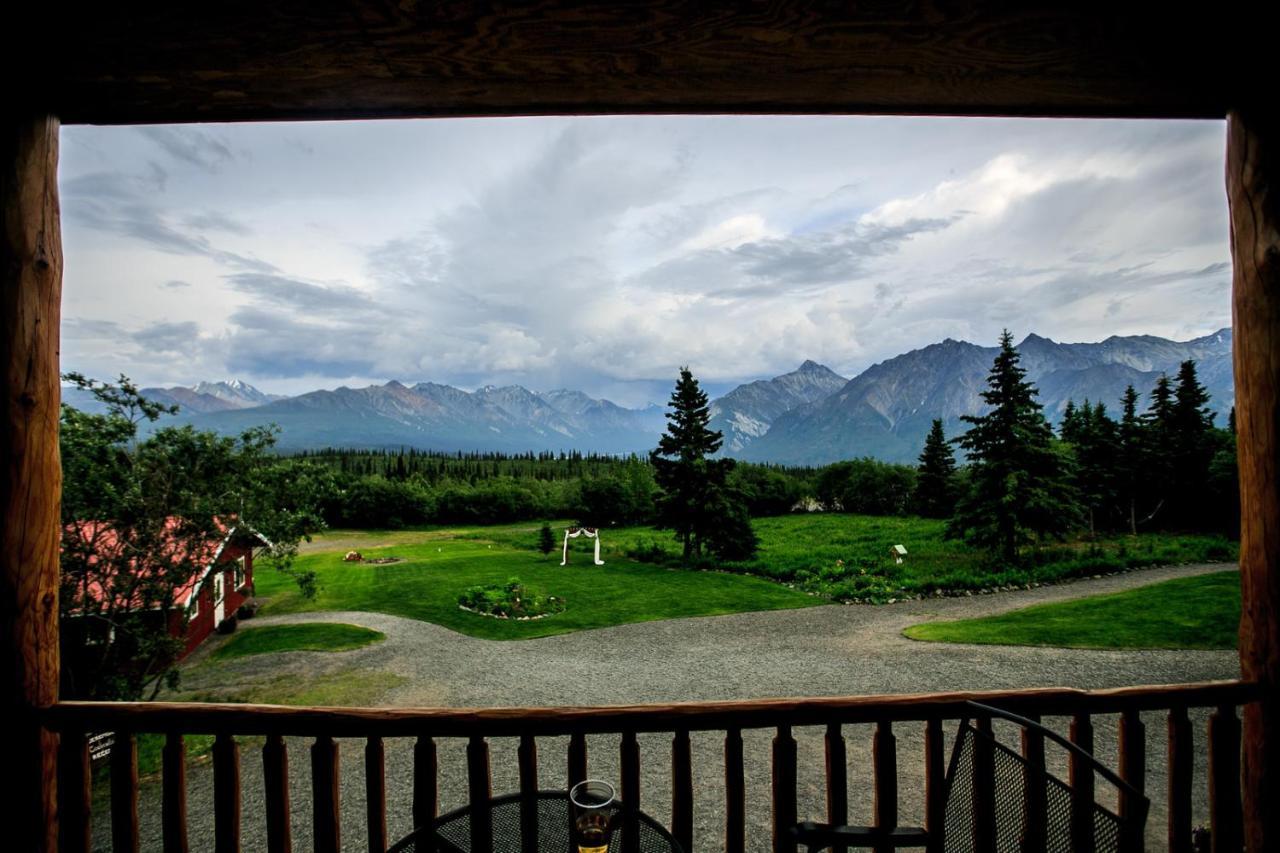 Majestic Valley Wilderness Lodge Sutton-Alpine Exterior photo